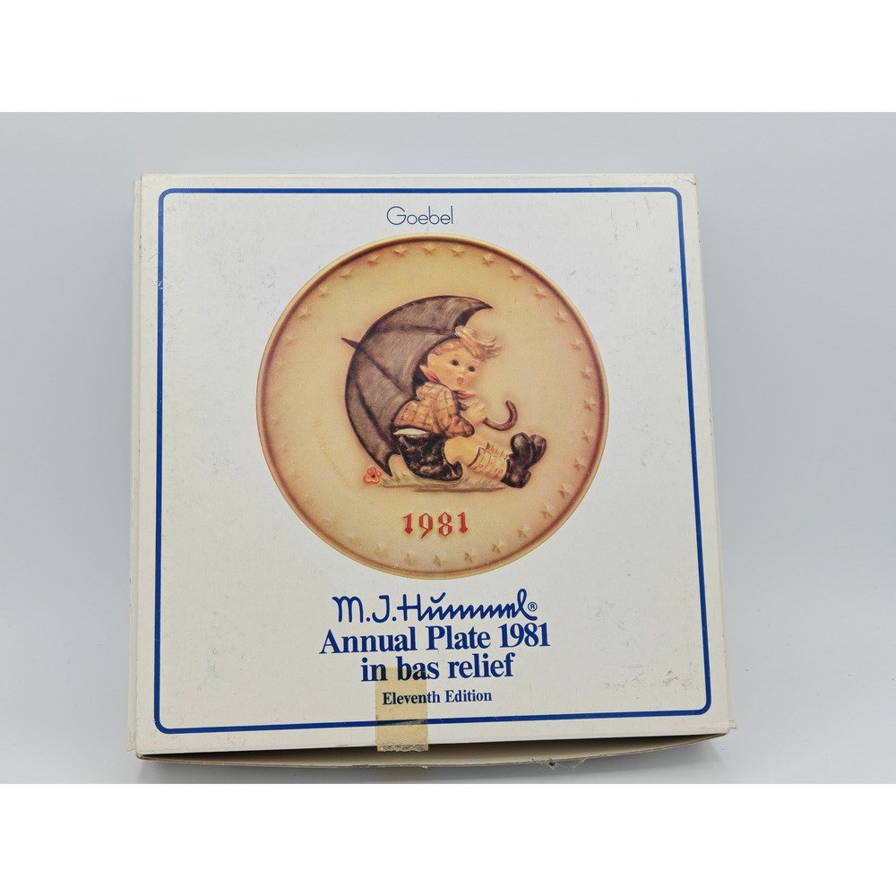 Goebel Hummel 1981 Annual Plate 11th Edition Bas Relief Boy Umbrella Hum 274